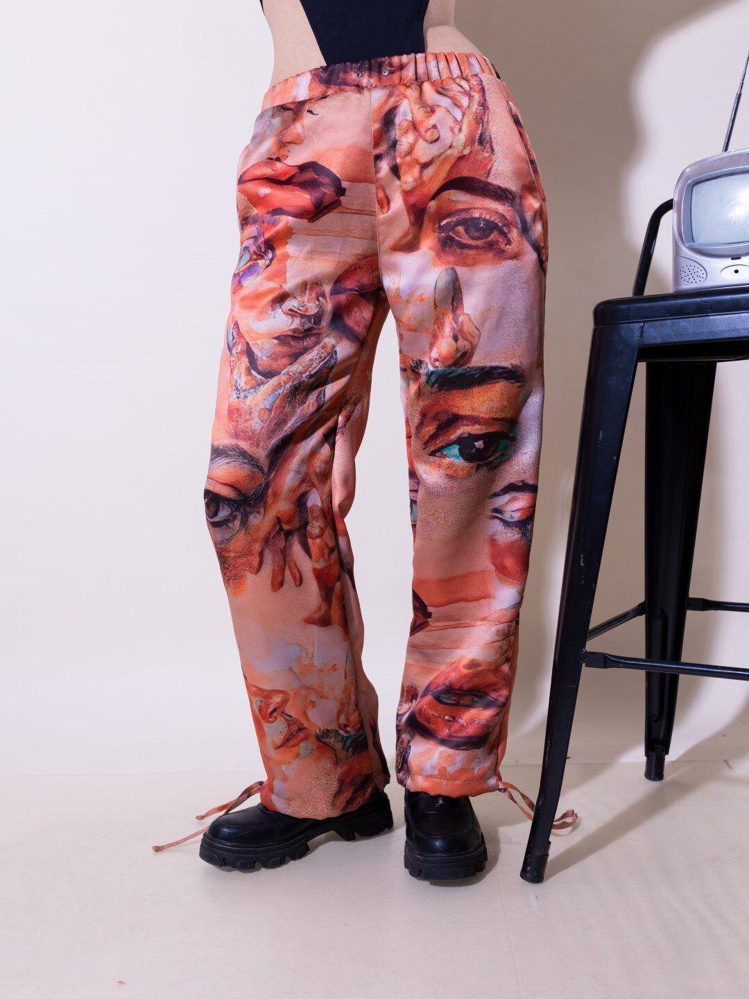 stylecast x hersheinbox peach abstract printed high-rise trousers