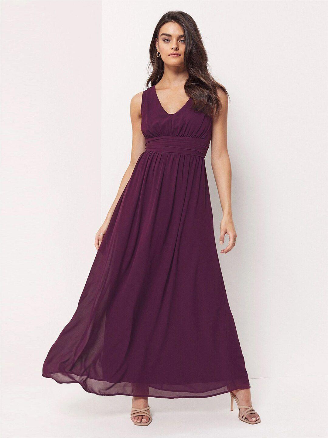 selvia v-neck maxi dress