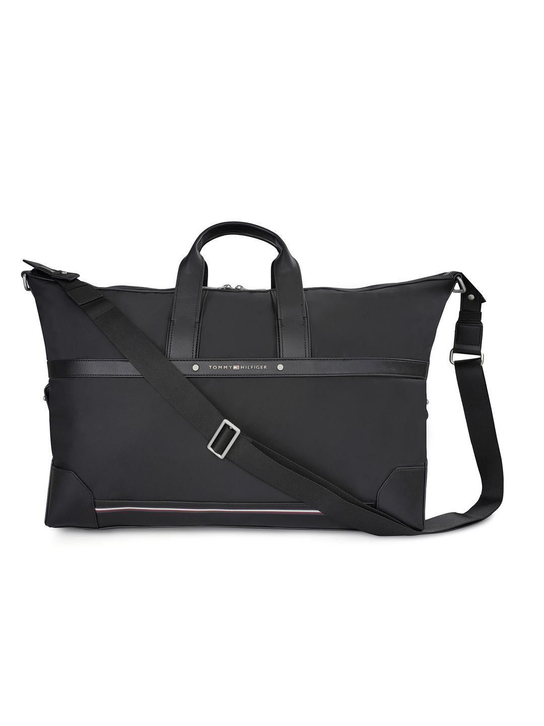 tommy hilfiger signature tape detailed duffel bag