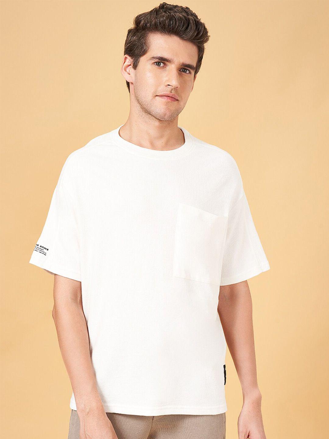 street 808 by pantaloons round neck pockets cotton boxy t-shirt