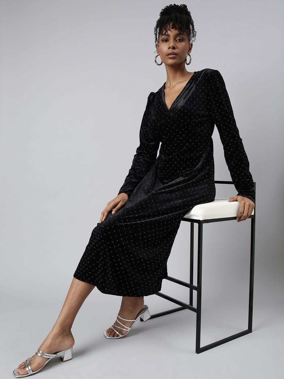 showoff velvet v neck long sleeves empire midi dress