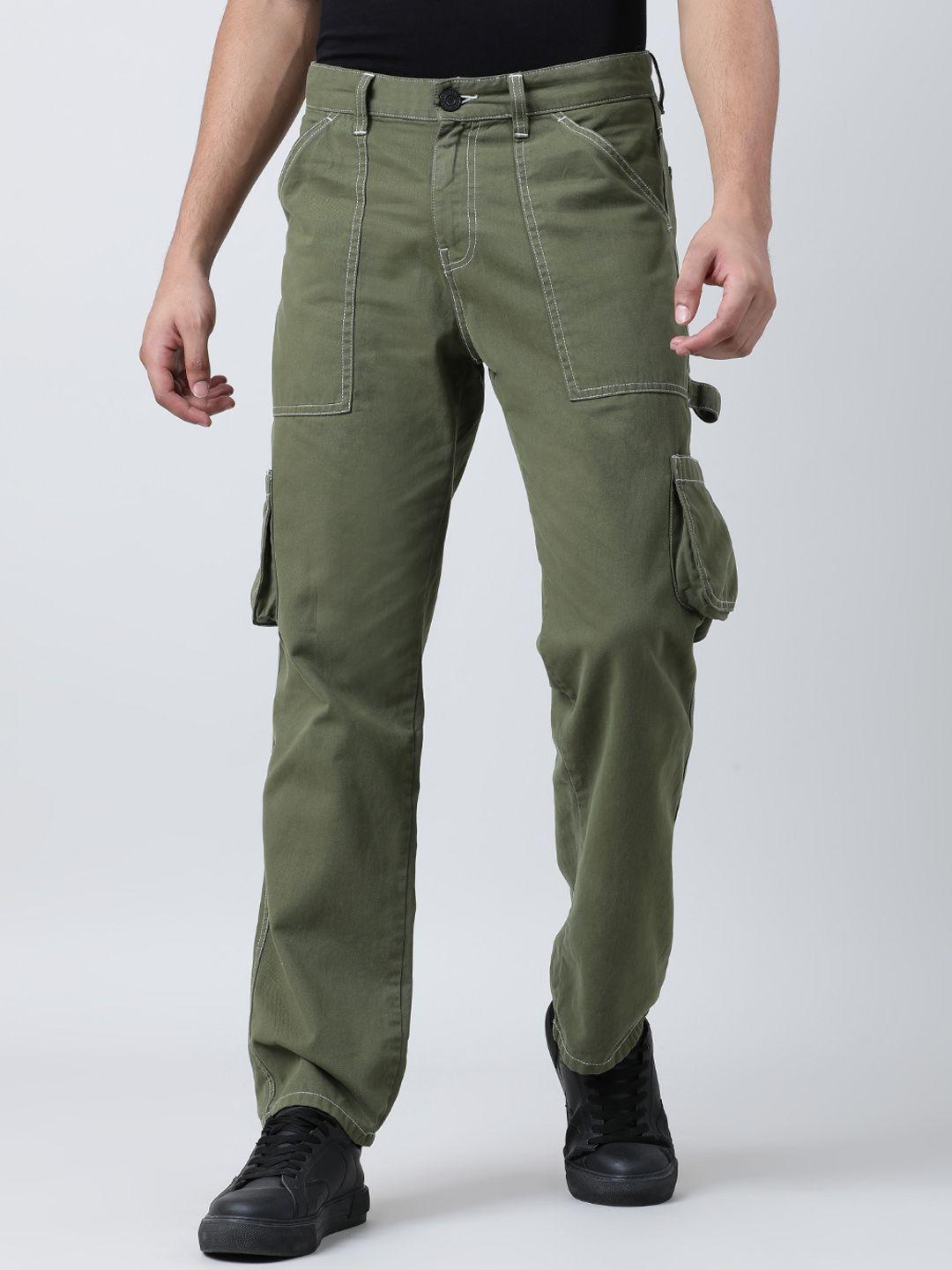 bene kleed men  mid-rise straight fit cotton cargos trousers