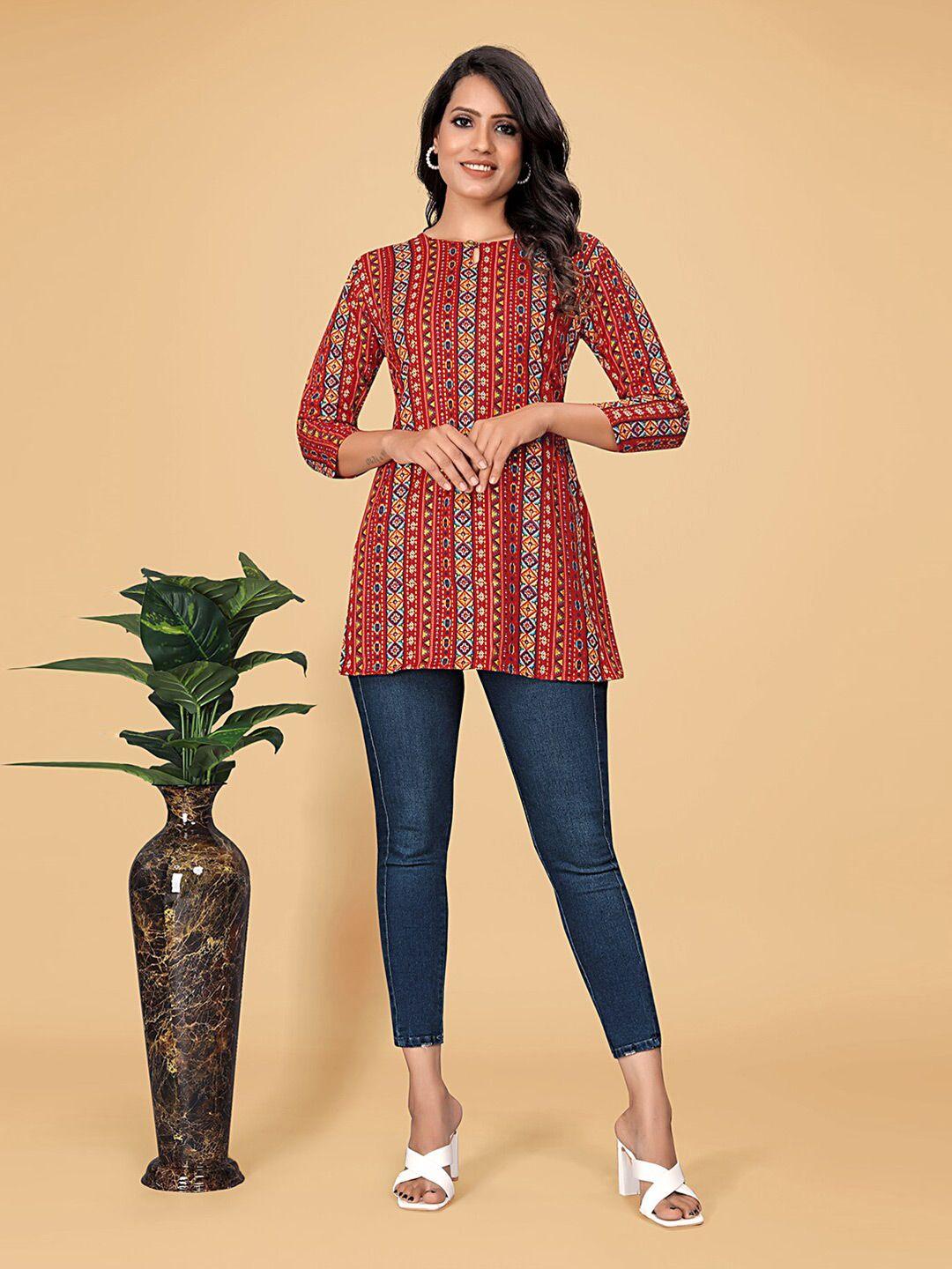 baesd geometric print cotton top