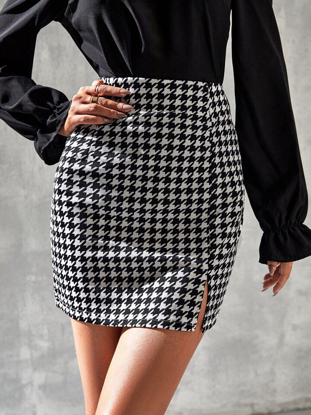 baesd printed pencil mini skirts