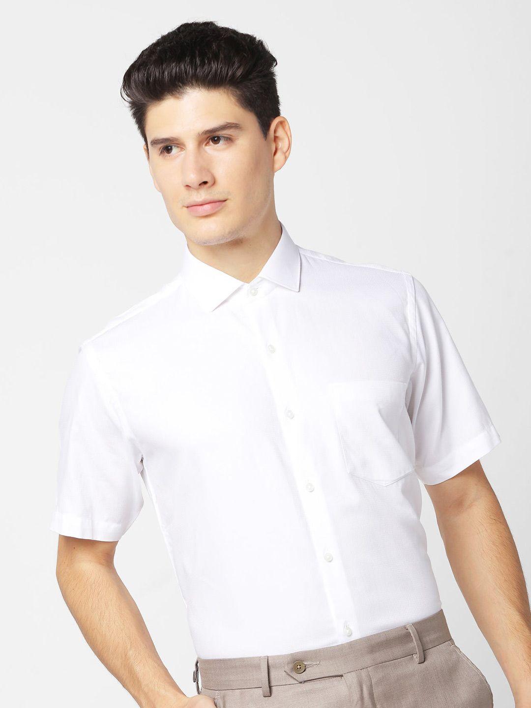 stori men slim fit opaque formal shirt