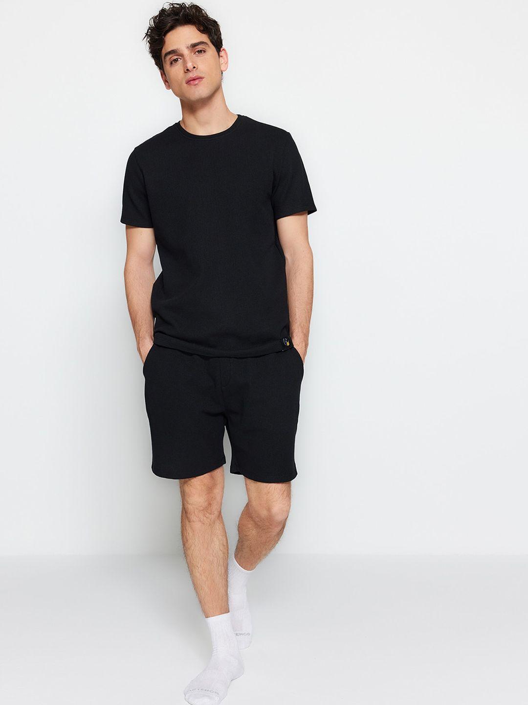 trendyol round neck t-shirt & shorts night suit