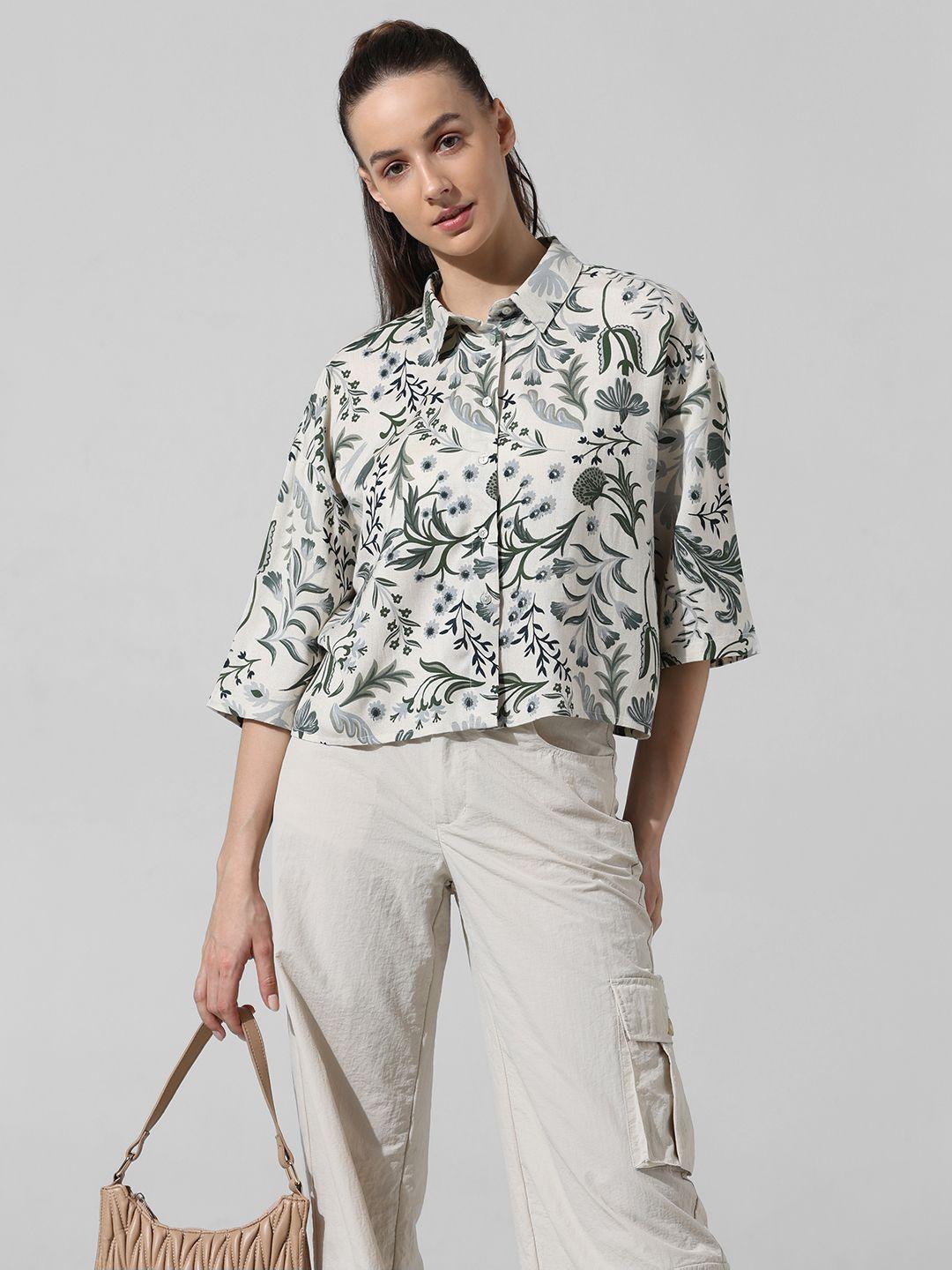 only boxy floral printed spread collar casual shirt