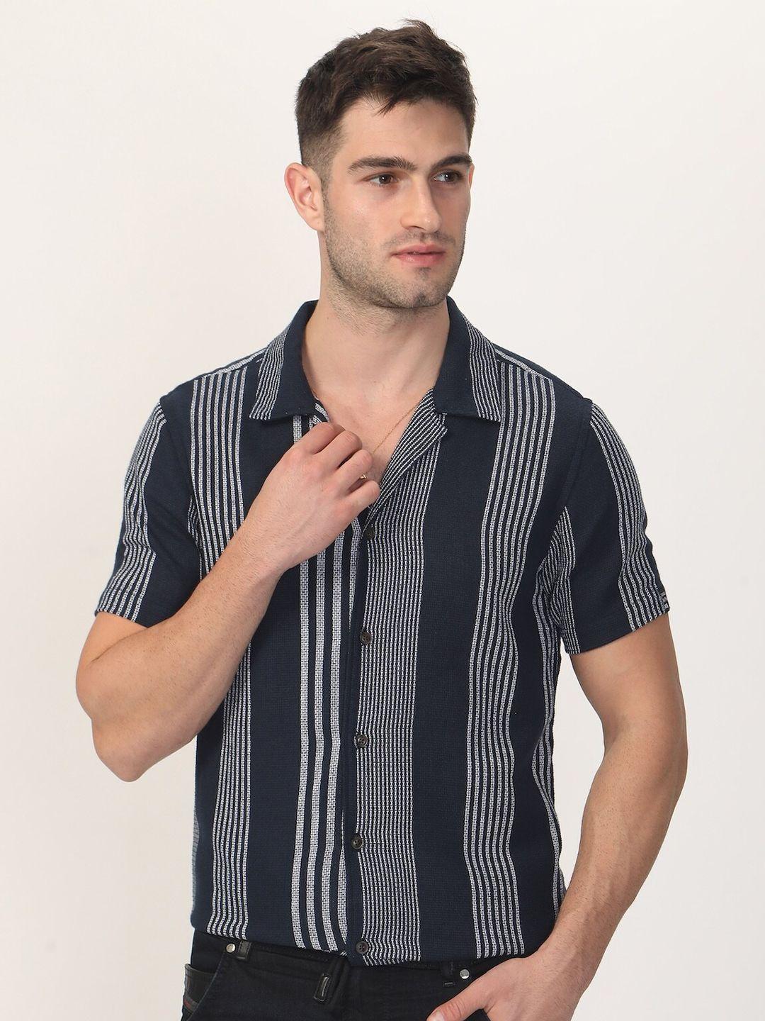 poe men smart slim fit opaque striped casual shirt