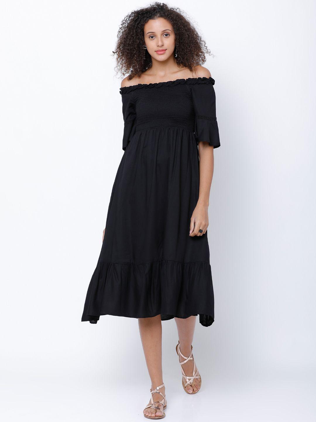 tokyo talkies women black solid fit and flare dress