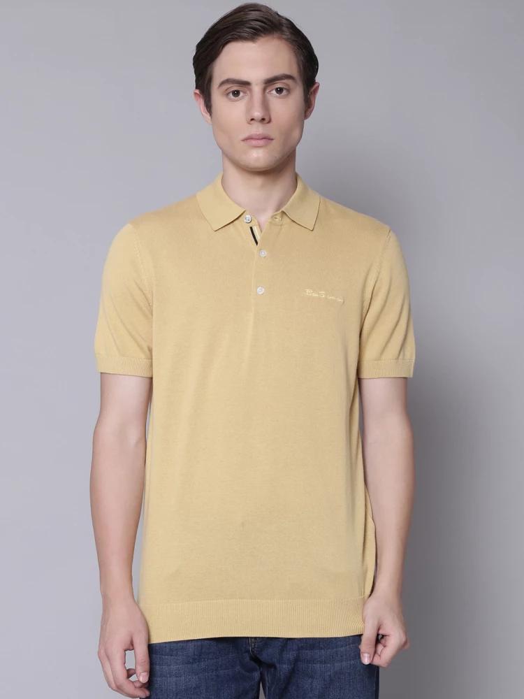 yellow solid round neck tshirt