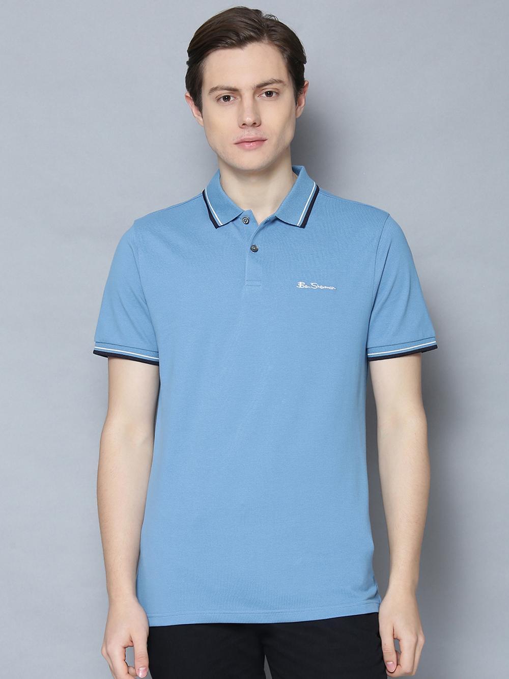 light blue solid polo t-shirt