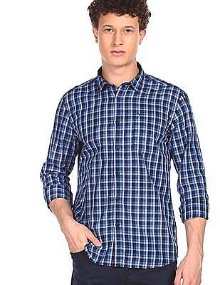 men navy spread collar check casual shirt