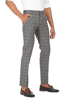 men grey mid rise check smart casual trousers