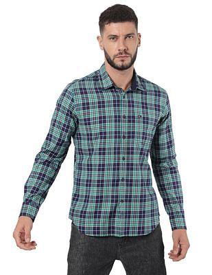 men teal and navy spread collar check casual shirt