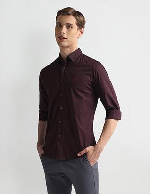 spread collar solid shirt