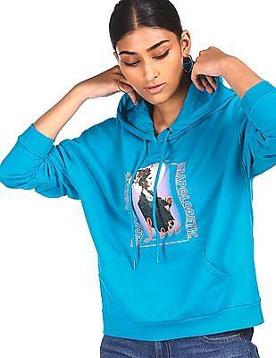 women blue long sleeve graphic print hooded sweatshirt