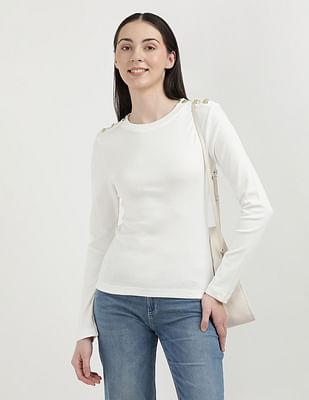 slim fit button shoulder t-shirt