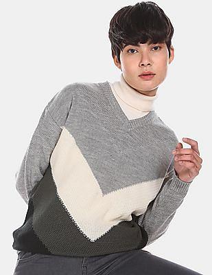 v-neck colour block patterned knit sweater