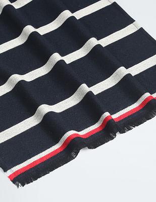 women horizontal stripe scarf