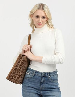 essential turtle neck sweater