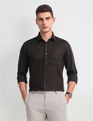 cutaway collar slim fit shirt