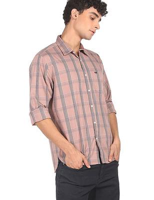 men pink semi cut away collar check casual shirt