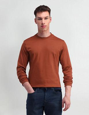 solid ribbed crew neck t-shirt