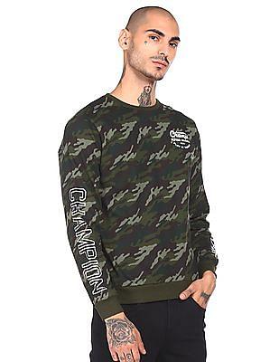 men olive crew neck camo print sweatshirt