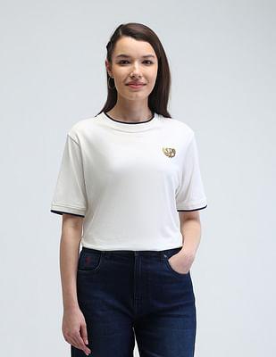 boxy fit crest logo t-shirt