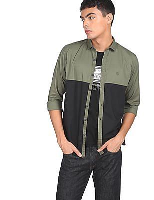 men green and black cotton panelled colour block casual shirt