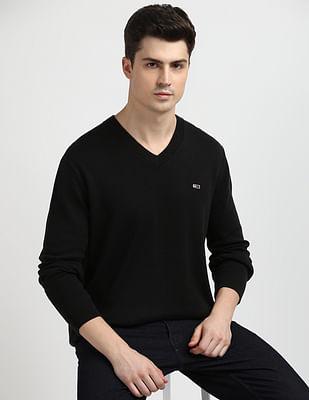 v-neck essential sweater