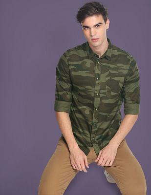 camouflage print slim fit casual shirt