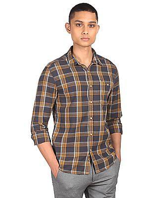 men charcoal spread collar check casual shirt