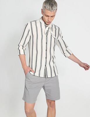 vertical stripe slim fit casual shirt