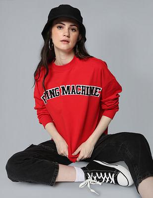 women red round neck brand appliqued sweatshirt