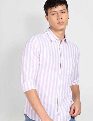 slub vertical stripe spread collar casual shirt