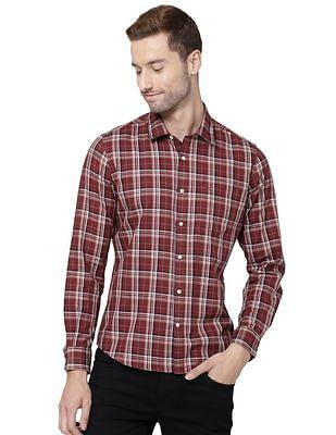 men maroon modern fit check casual shirt