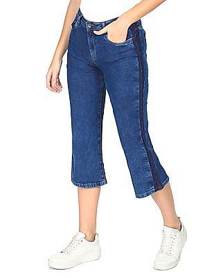 blue mid rise flared fit jeans