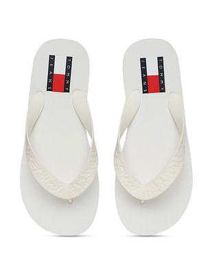 women brand embossed v-strap flip flops