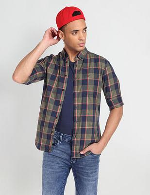 button down collar plaid shirt