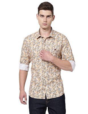 spread collar printed casual shirt