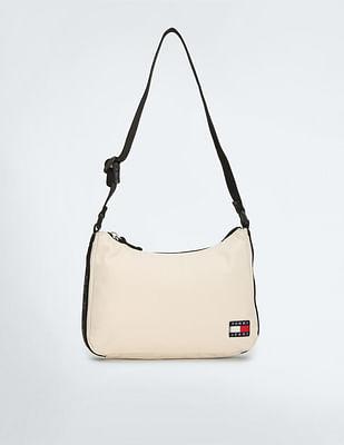 sustainable essential shoulder bag