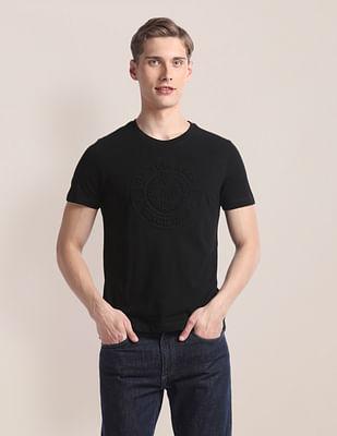 embossed slim t-shirt