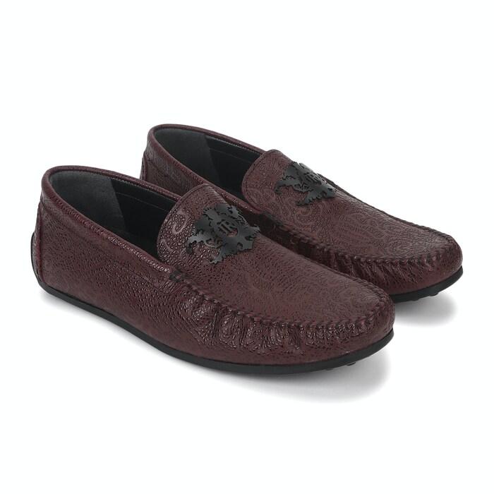 men burgundy textured printed leather loafers