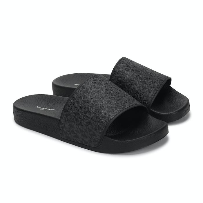 men black all-over mk print sliders