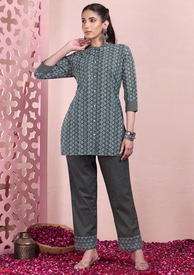 olive green schiffli cotton kurta and pants (set of 2)