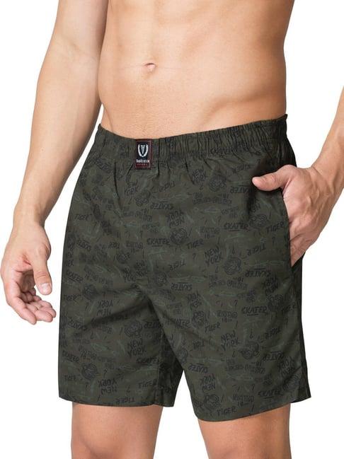 van heusen sport regular fit media pocket super soft allover print boxer shorts - vsb09