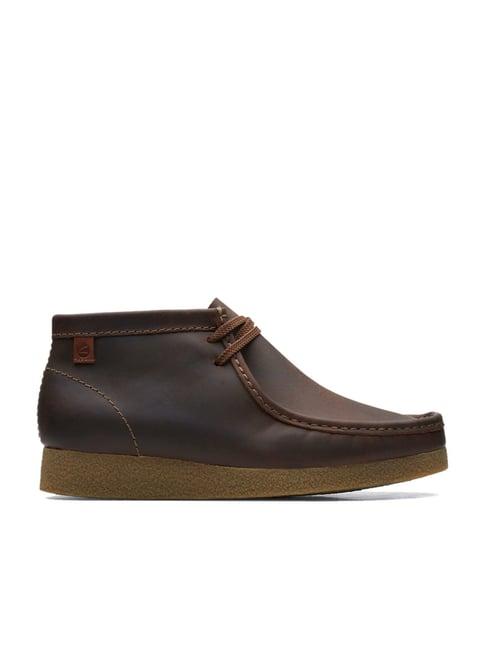 clarks men's shacre brown chukka boots