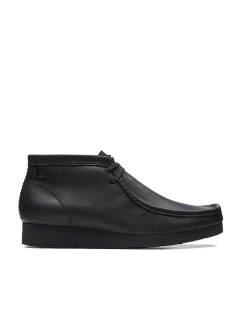 clarks men's shacre black chukka boots