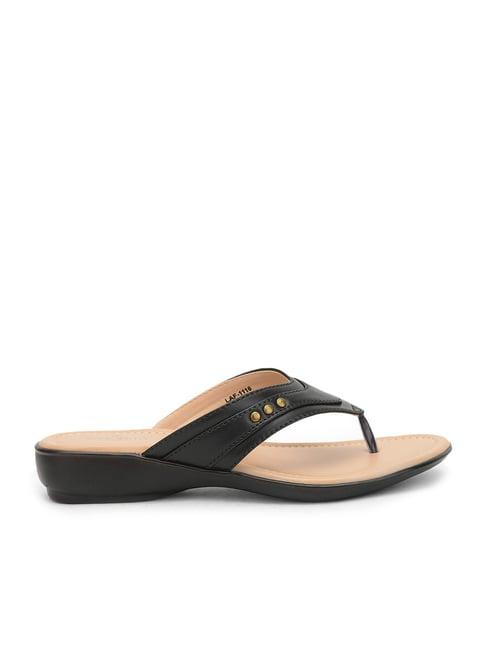 senorita by liberty women's black thong wedges